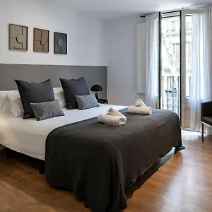 Apartment Habitat Parlament Balconies Barcelona